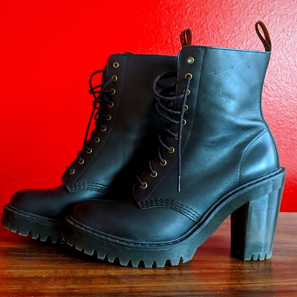 Dr. Martens leather kendra boots